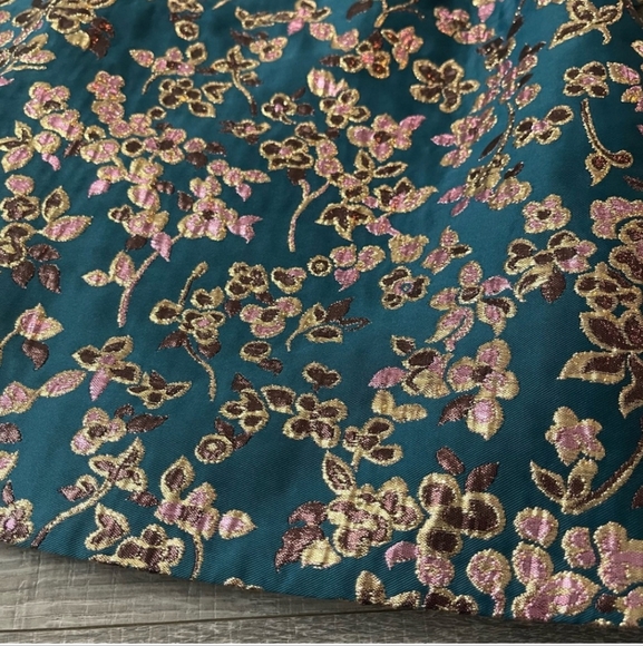 J CREW COLLECTION| Ariana Top - Picture 4 of 7